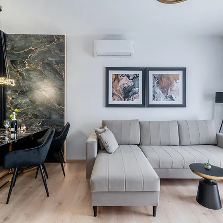 Perlowa * 科沃布热格