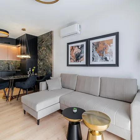 Perlowa * Kołobrzeg